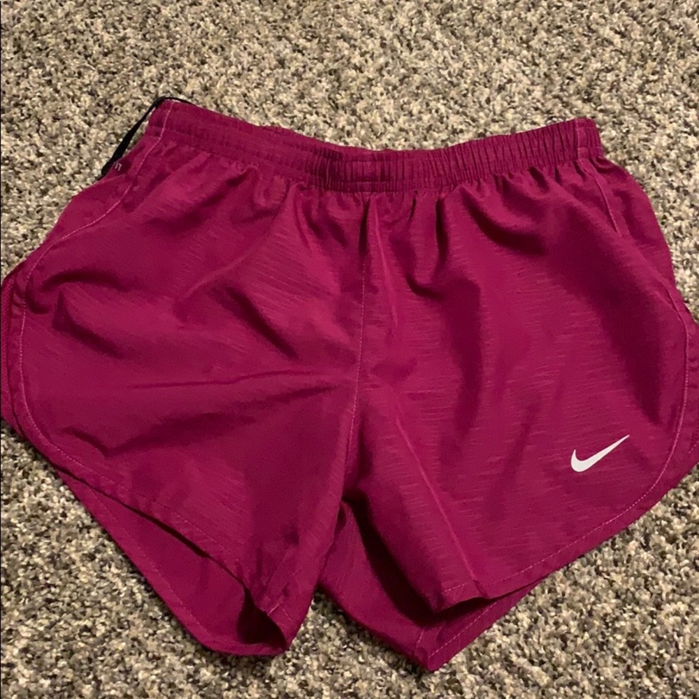 nike shorts!!